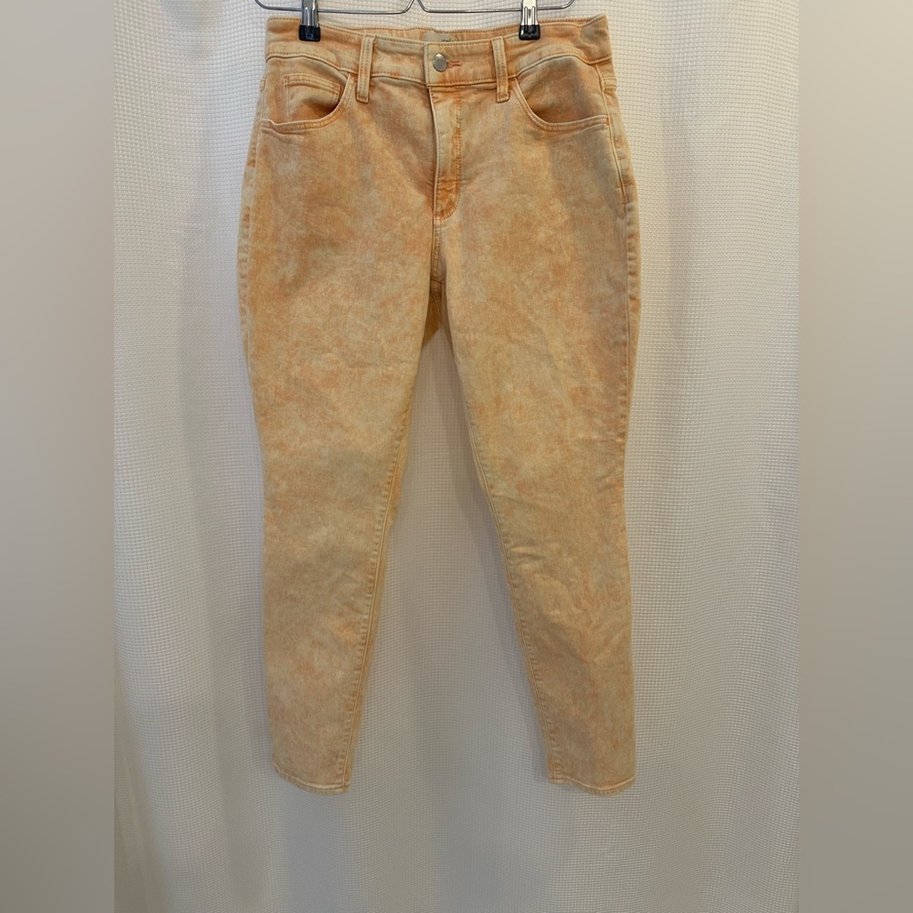 Women's Universal thread jeans. Size 10/30